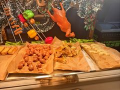 -涨巢·潮玩水疗局