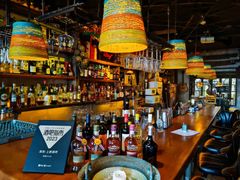 -城墙外BAR