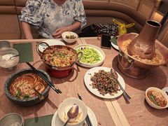 黑三剁-浩海火燒雲傣家菜(芮欧百货店)