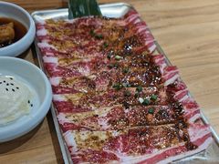 -汉城烤肉·黑金冠(华山路店)