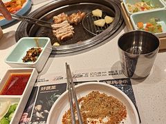 -韩香福烤肉庄园(荣成店)
