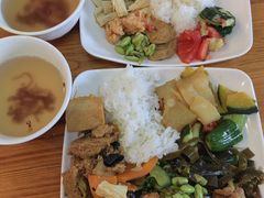 -阿育王寺素斋馆
