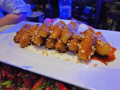 -临界音乐酒馆·小龙虾·江湖菜(华熙LIVE·鱼洞店)