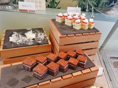 -鲤鱼洲酒店港鲤咖啡厅