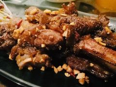 -爱啤精酿·民谣酒馆(滨江店)