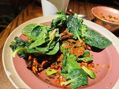 炭烤牛肉-毛辣果·酸