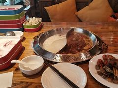 -龙记斑鱼火锅鲜切牛肉自助(红山路店)