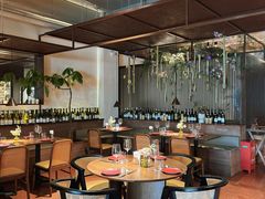-肆海小川菜酒馆Wine Bistro (青年路店)