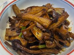 -峨嵋小镇·川菜(勒泰中心店)