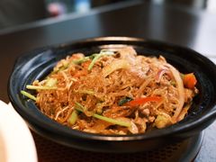 金针菇粉丝肥牛煲-有璟阁港式餐厅(国贸商城店)