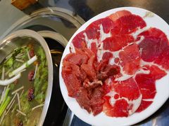 -周老三跷脚牛肉·全牛火锅(非遗传承店)