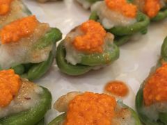 蟹黄酿墨鱼饼-龙桥私厨·姜花菊花过桥鱼·顺德菜(容桂店)