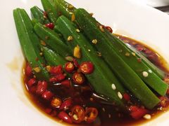 -万重锦·人文川菜馆(骡马市店)