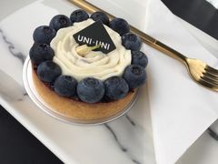 -UNI UNI(环亚凯瑟琳店)
