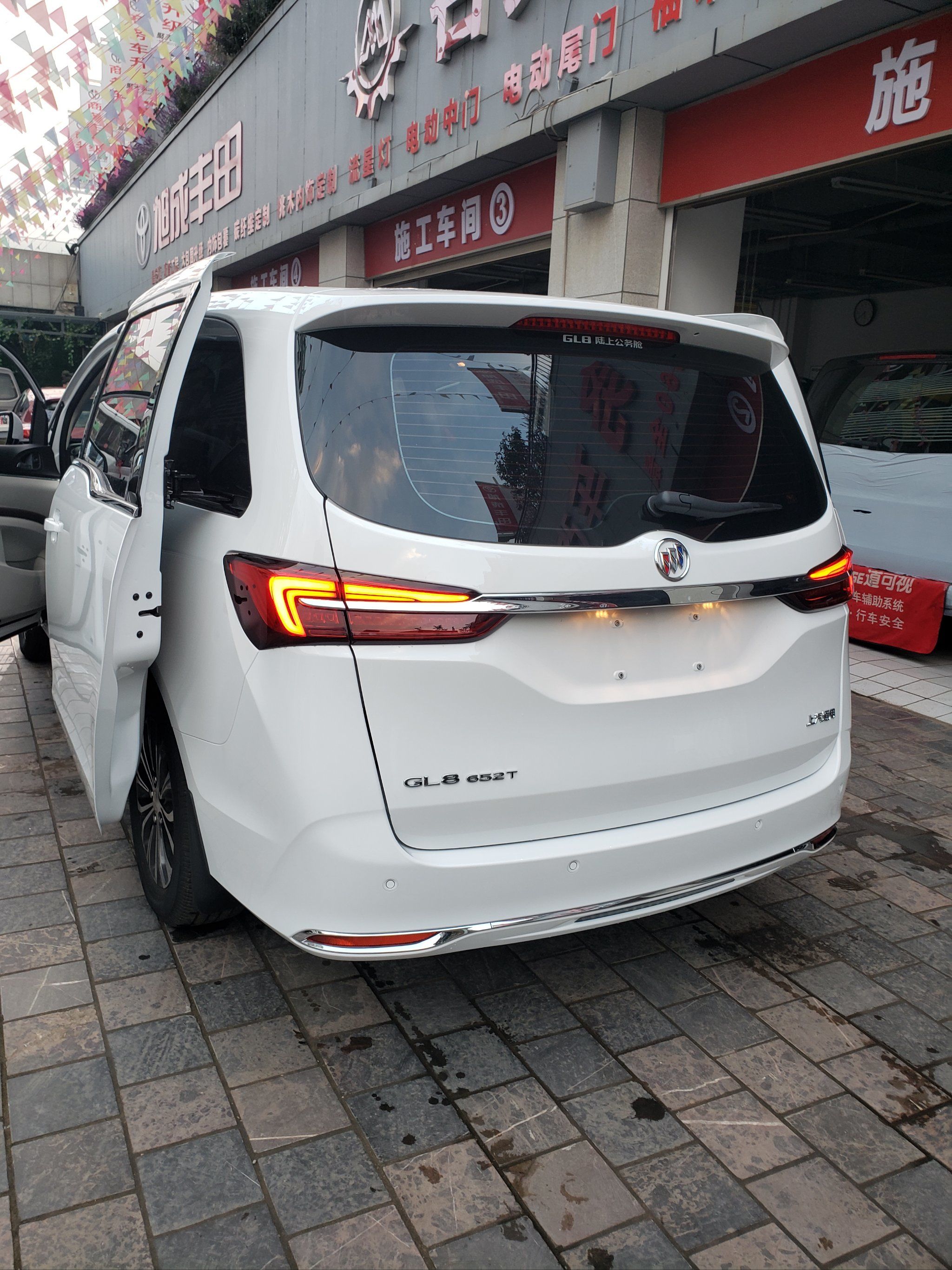 轿车租赁车型