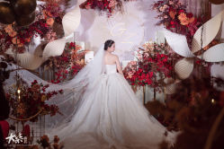 -Renee芮亦婚纱(原丽莎)