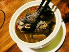 松茸乌鸡汤-铁道茶苑.色稷餐厅(莲花南路店)