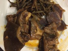 -安徽饭店·白鹭阁自助餐厅(梅山路店)