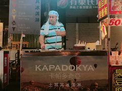 -六合夜市