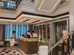 -浅深(世茂滨江精品店)
