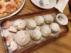 -城市大道红炉披萨烘焙坊