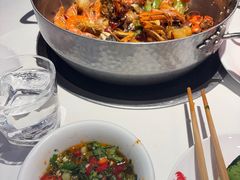 -七欣天香辣蟹火锅(闵行浦江欢乐颂店)