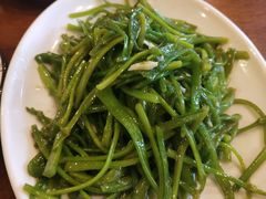 -小厨子私房菜·云南美食店