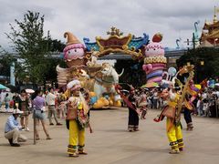 -七彩云南欢乐世界