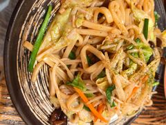 蔬菜炒乌冬面-平成屋· Late Night 食堂(四川北路店)