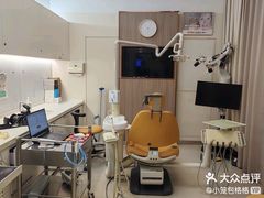 -维乐口腔(美维云门诊陆家嘴店)