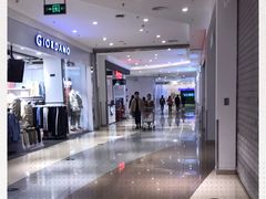 -家乐福(四元桥购物中心店)