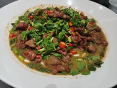-红高粱大酒店(宁山东路店)