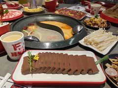 -生活如沸·顺德水牛奶火锅(大学路店)