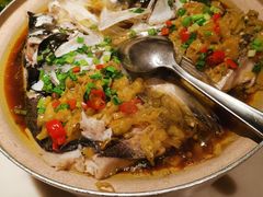 剁椒鱼头-涌上外婆桥(南塘店)