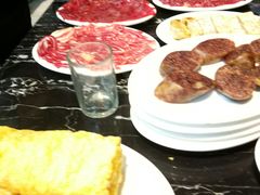 -一鼎牛鲜活牛肉城(晋江海峡国际食品城店)