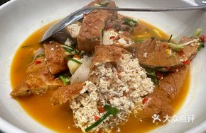 Longhui Fried Tofu with Boneless Pork