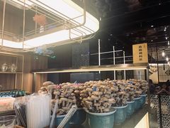 -捞王锅物料理(上海世茂广场店)