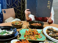 -荣基四海一家·家常菜·海鲜大排档(新安店)