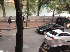 -潮镇老尾牛杂(环城西路店)
