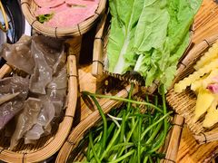 -阿婆情腊排骨火锅(金虹路店)