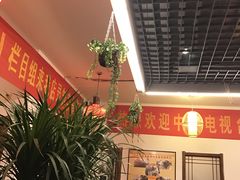 大堂-百味地锅鸡(财校分店)