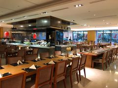 -昆山裕元花园酒店·温莎西餐厅