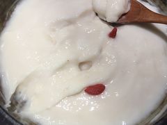 泸沽湖鱼豆花-莫小七火锅