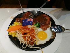 -汤姆家的牛排意面披萨(融创茂店)
