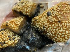 -白玉兰食品甜凤店(合生汇店)