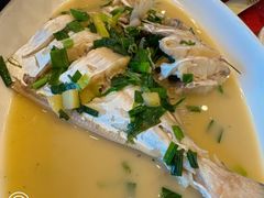 -侬佳蒸菜馆(听潮店)
