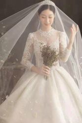 -雪中彩影婚纱摄影·微光艺术中心