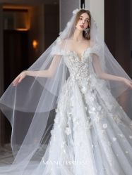 -MANLI BRIDAL婚纱