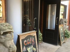 门面-古董花园(思南路42弄小区店)