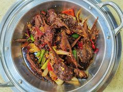 -休记光头香辣蟹干锅店(衣冠庙店)